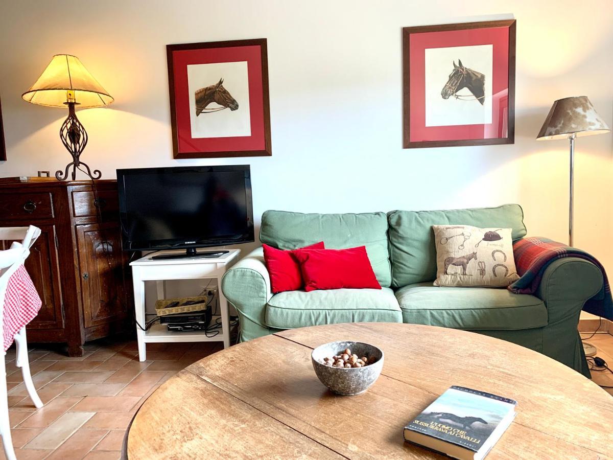 קמפניינו די רומא Agriturismo Potrero Grande Sul Lago Di Martignano Con Spiaggia מראה חיצוני תמונה