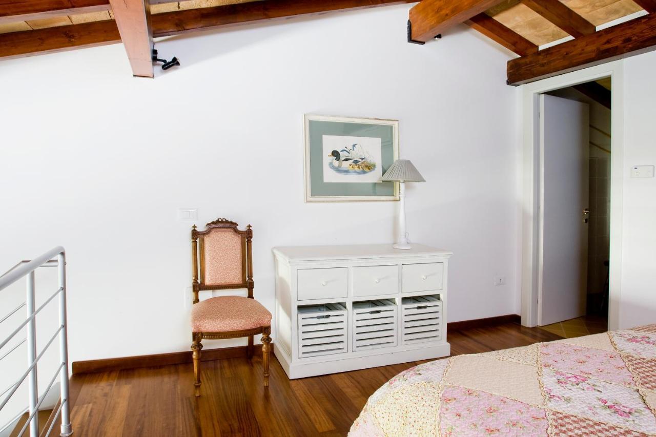 קמפניינו די רומא Agriturismo Potrero Grande Sul Lago Di Martignano Con Spiaggia מראה חיצוני תמונה
