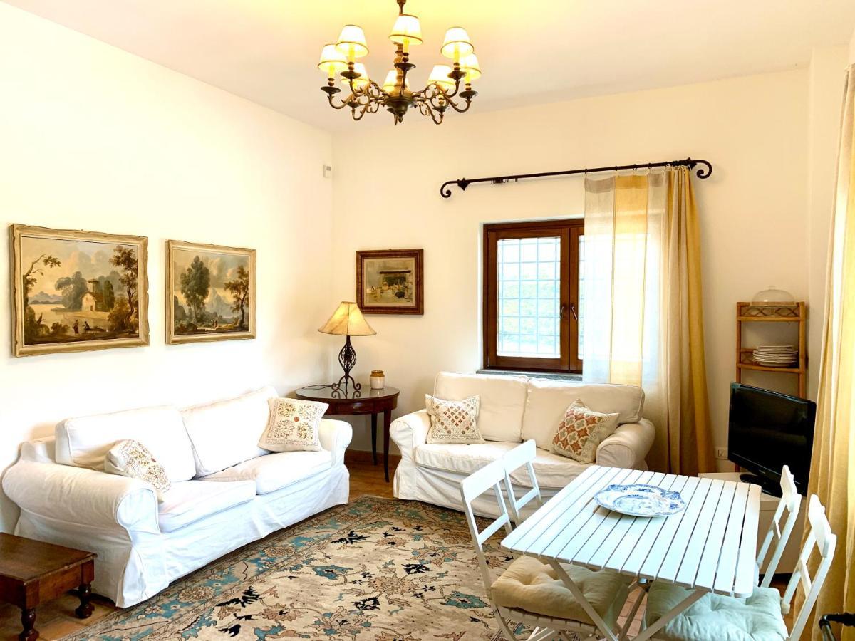 קמפניינו די רומא Agriturismo Potrero Grande Sul Lago Di Martignano Con Spiaggia מראה חיצוני תמונה