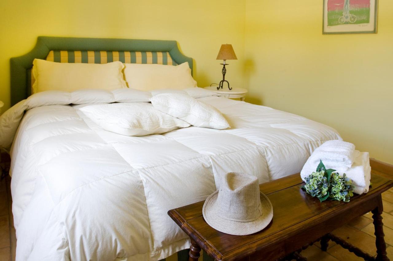 קמפניינו די רומא Agriturismo Potrero Grande Sul Lago Di Martignano Con Spiaggia מראה חיצוני תמונה
